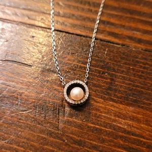 Helzberg Pearl pendant necklace